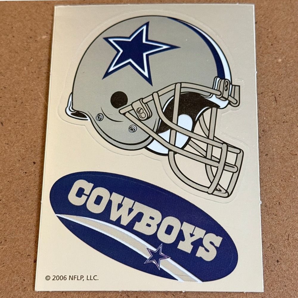 NFL Dallas Cowboys Metallic Kiss-Cut Helmet Sticker Silver 2006 Vintage Decal